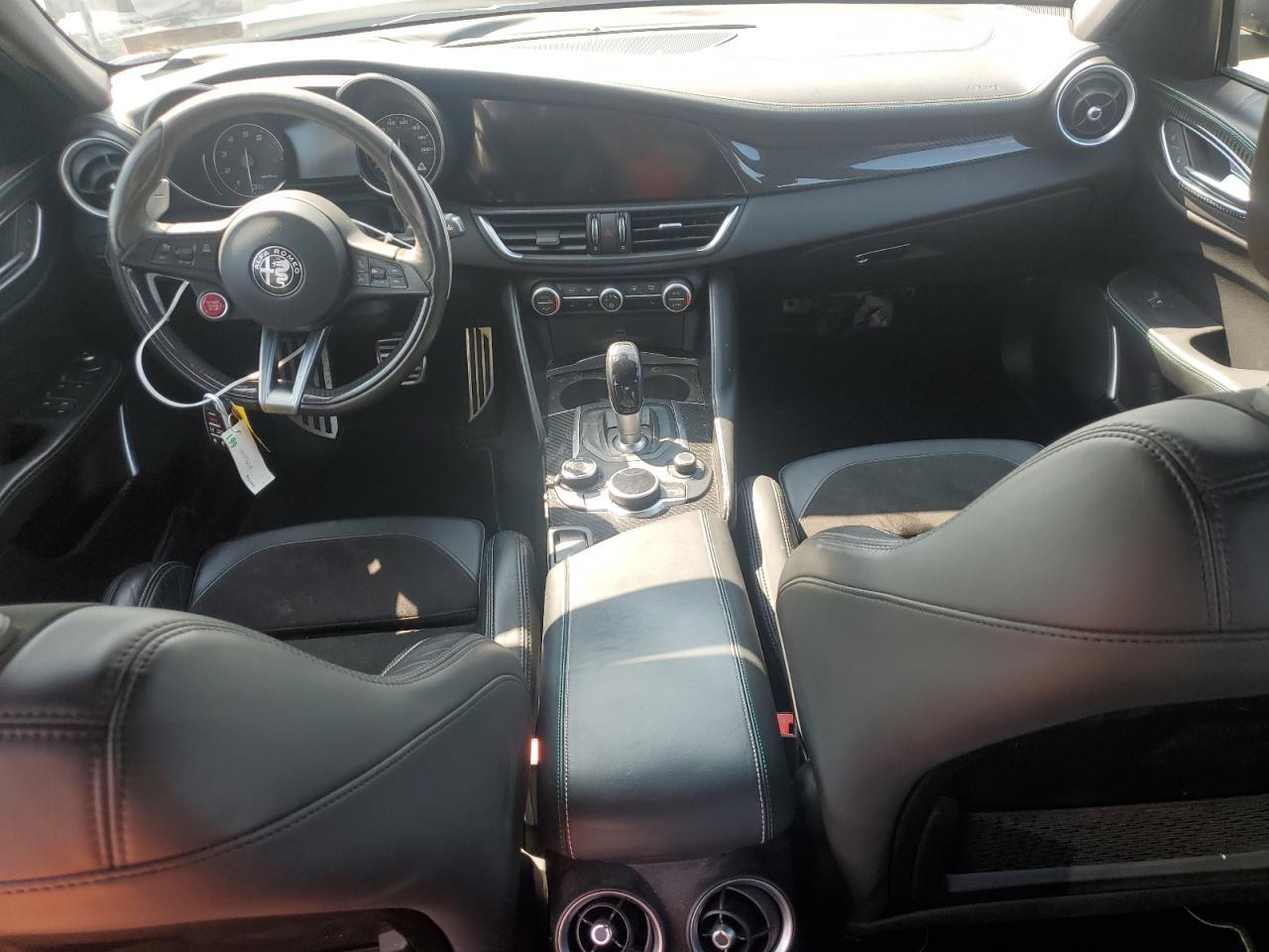2017 ALFA ROMEO Giulia