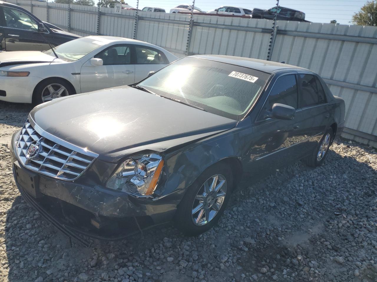 2011 CADILLAC DTS