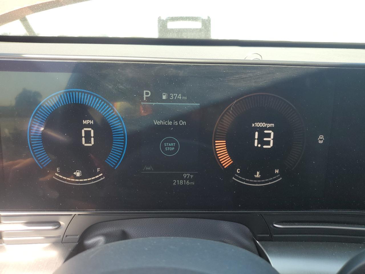 2024 HYUNDAI Kona