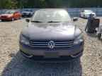 2014 VOLKSWAGEN Passat