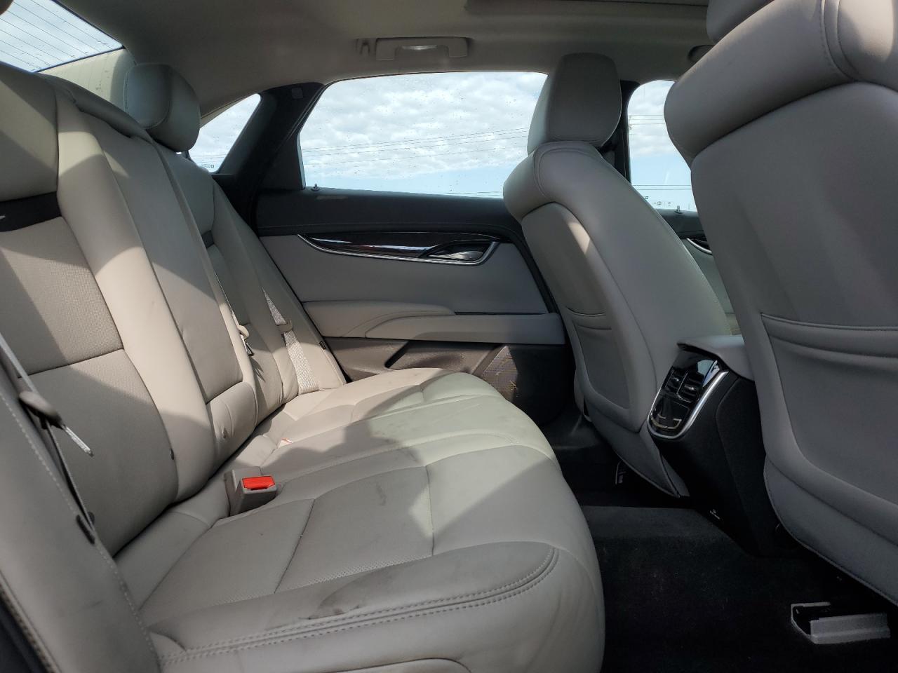 2016 CADILLAC XTS