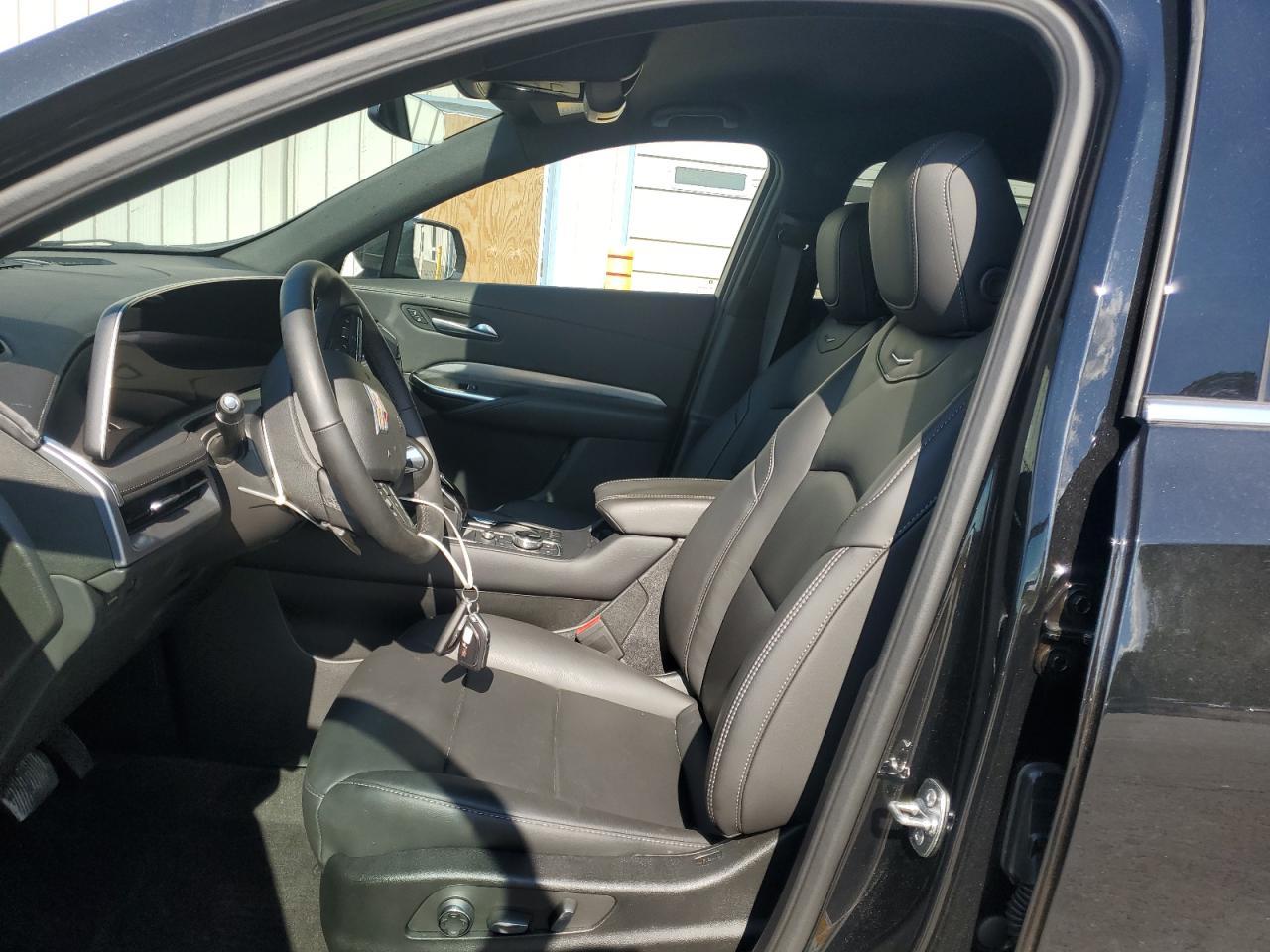 2025 CADILLAC XT4