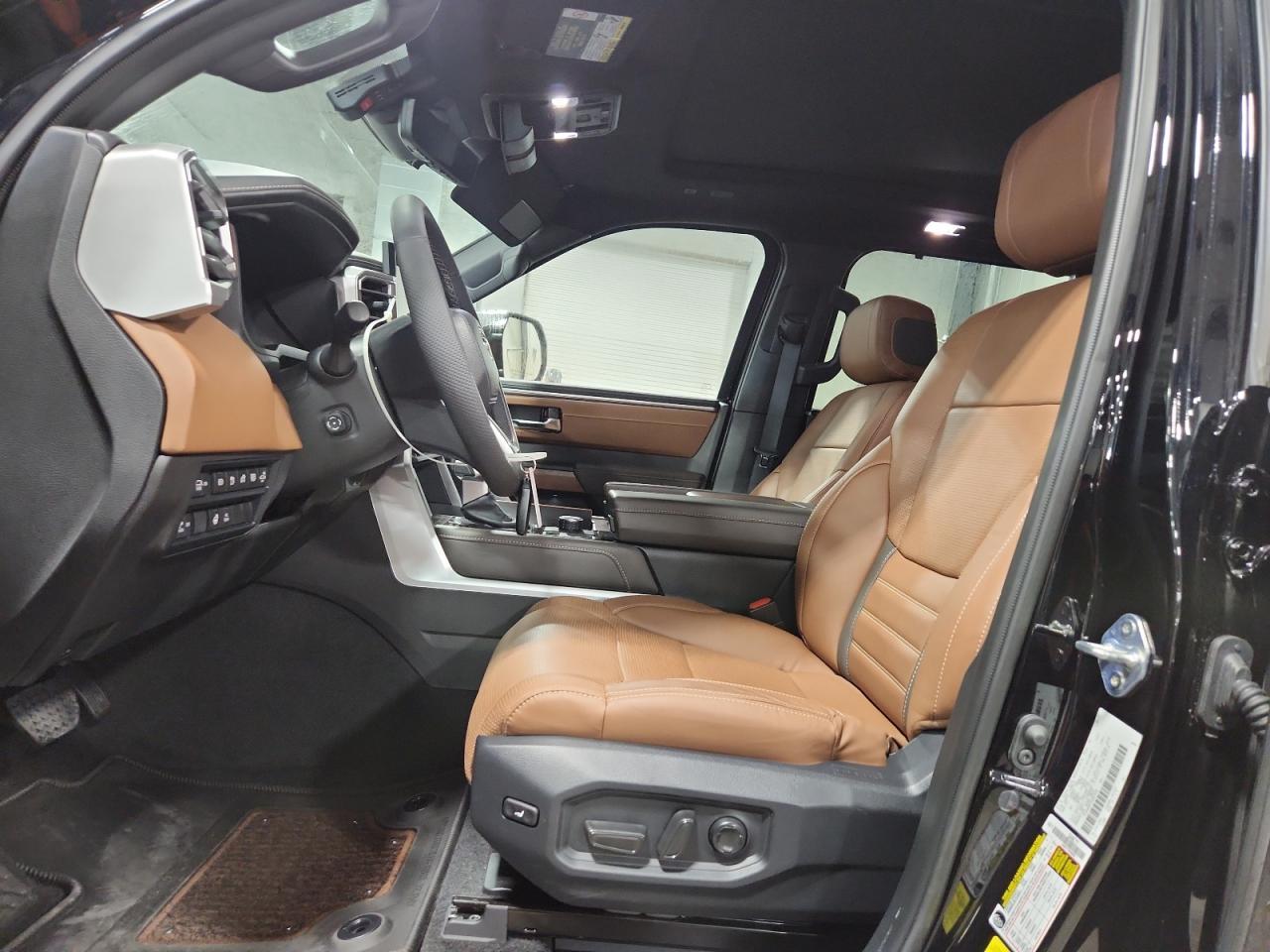 2025 TOYOTA Sequoia