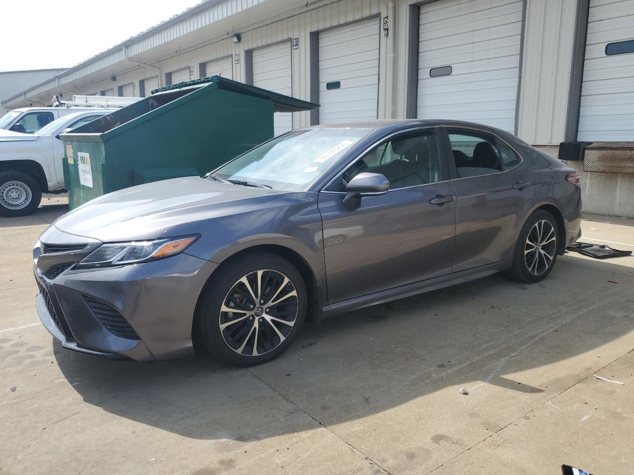 2019 TOYOTA CAMRY