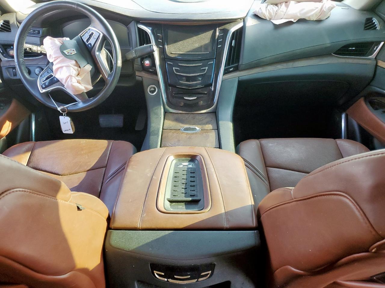 2015 CADILLAC ESCALADE