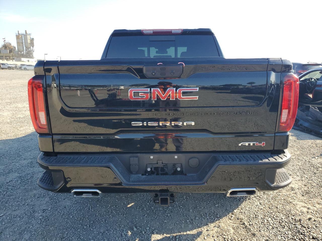 2022 GMC Sierra