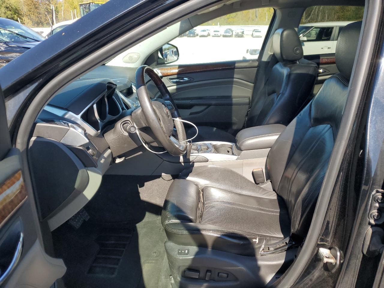 2010 CADILLAC SRX