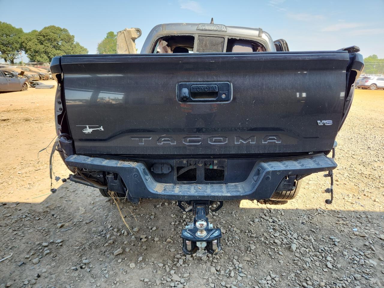 2016 TOYOTA TACOMA