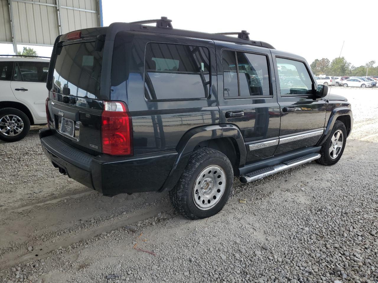 2010 JEEP Commander
