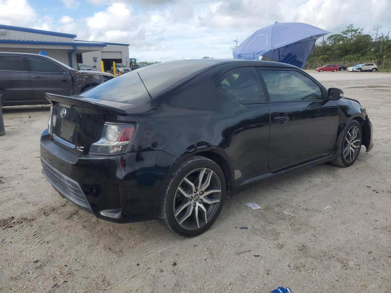 2014 TOYOTA SCION