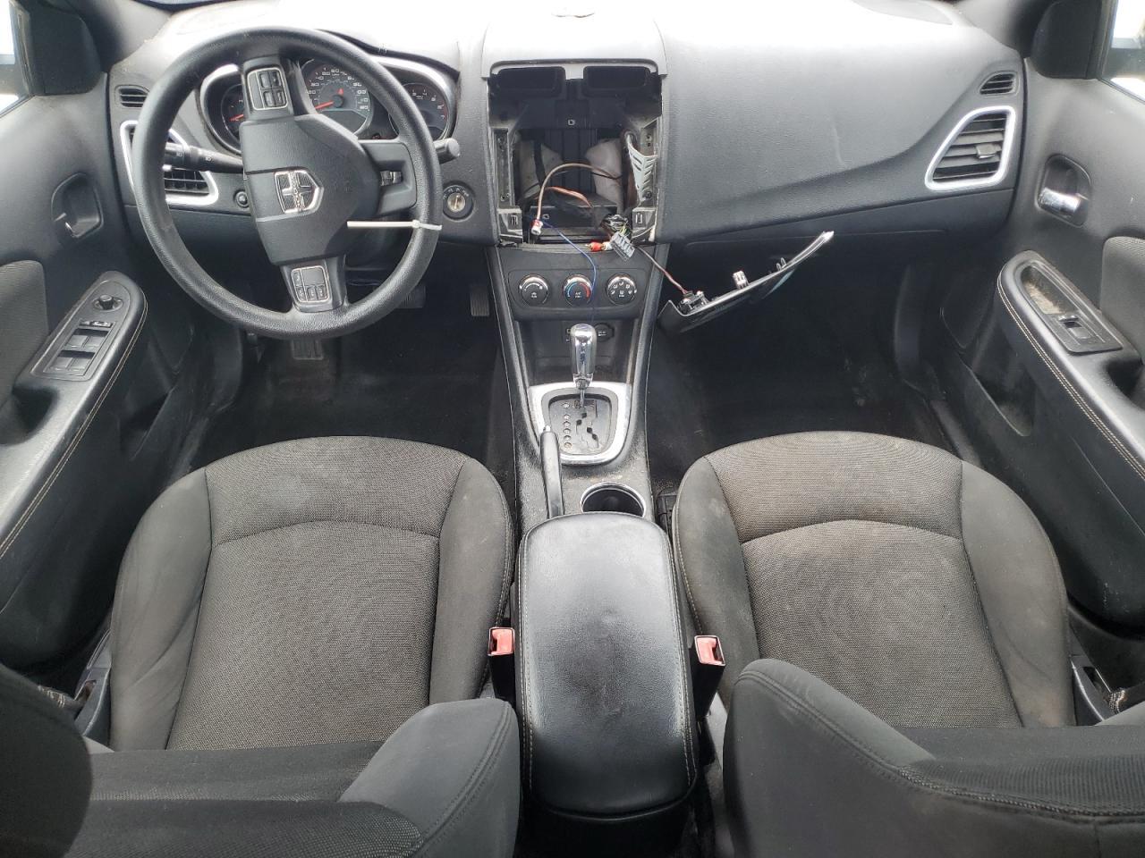 2013 DODGE Avenger