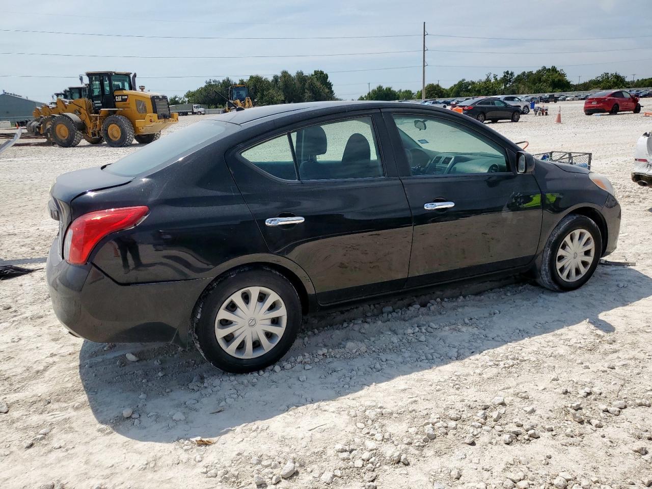 2012 NISSAN VERSA