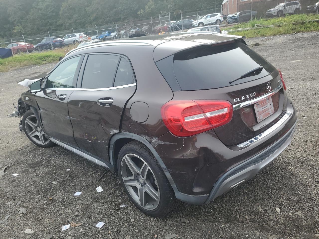 2015 MERCEDES-BENZ GLA-Class