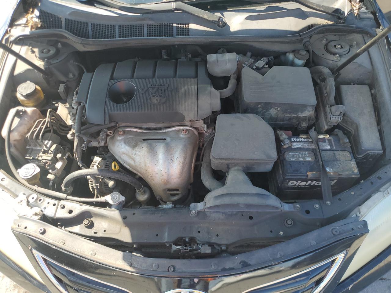 2011 TOYOTA CAMRY