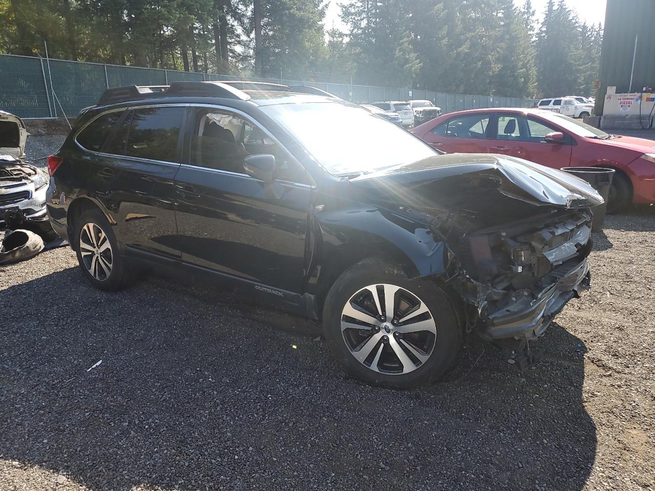 2018 SUBARU Outback