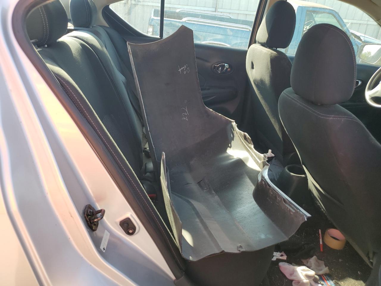 2019 NISSAN VERSA