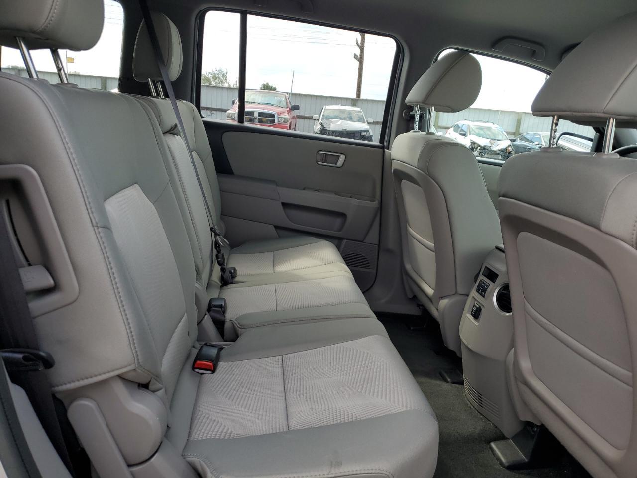 2015 HONDA PILOT