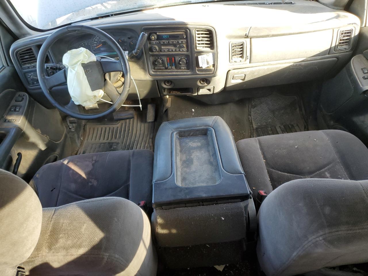 2004 GMC Sierra