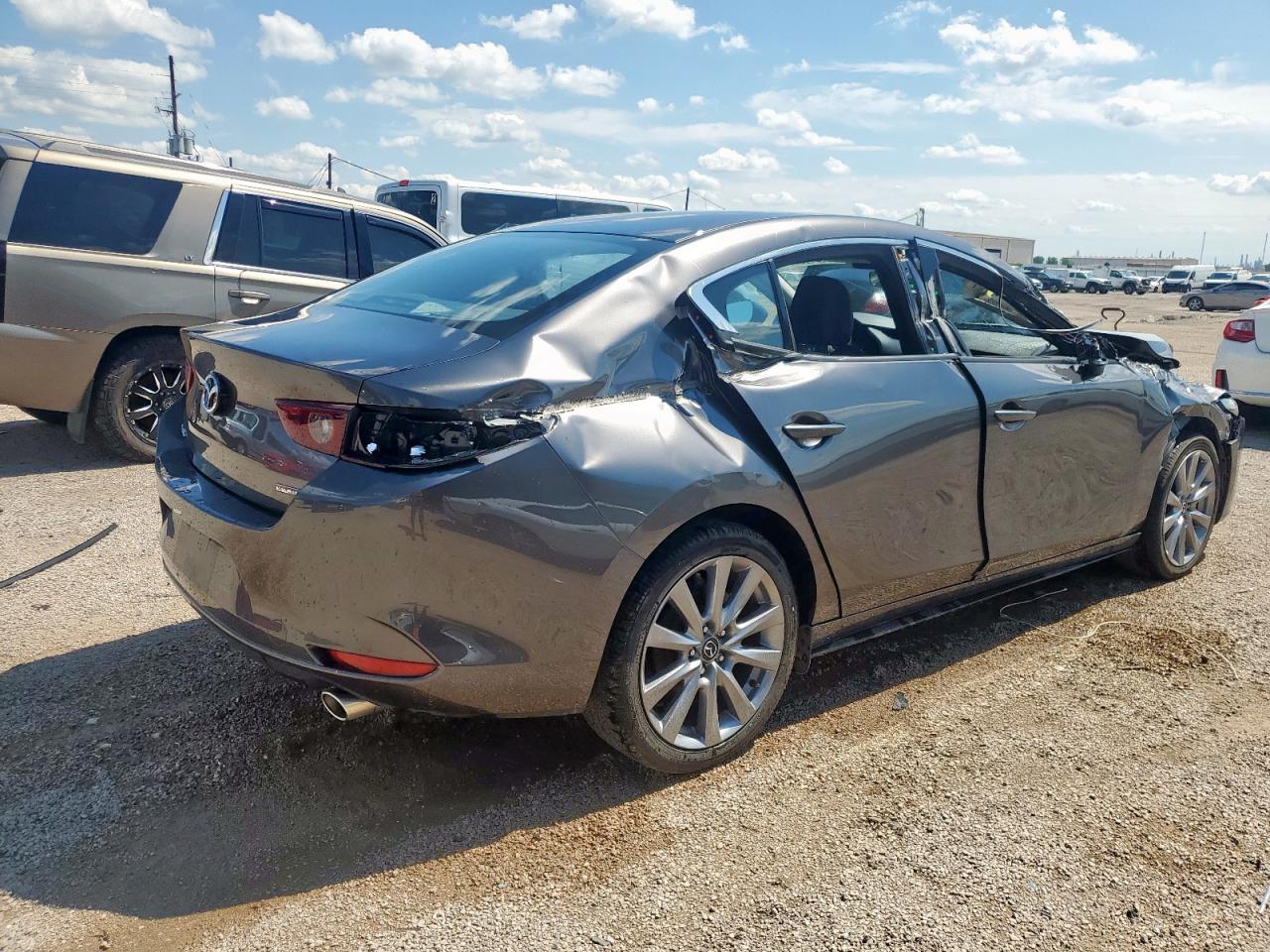 2025 MAZDA 3