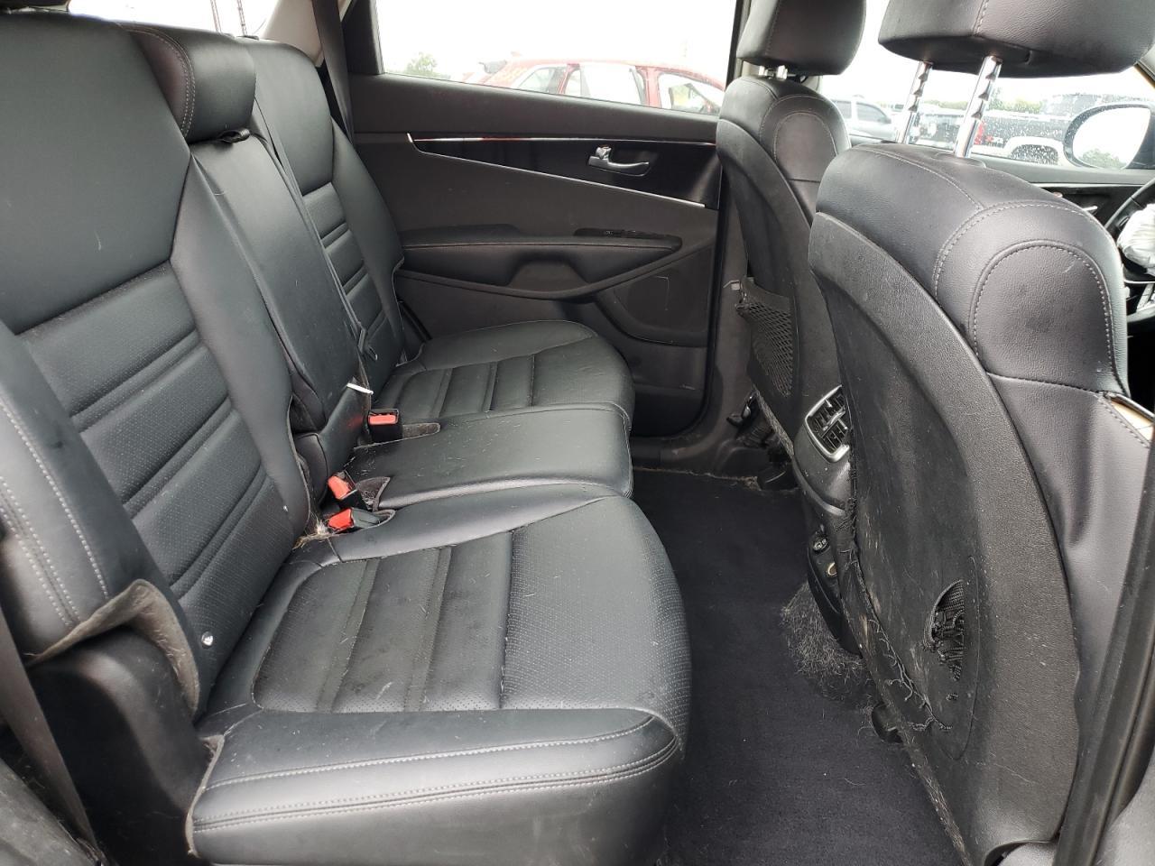 2020 KIA SORENTO