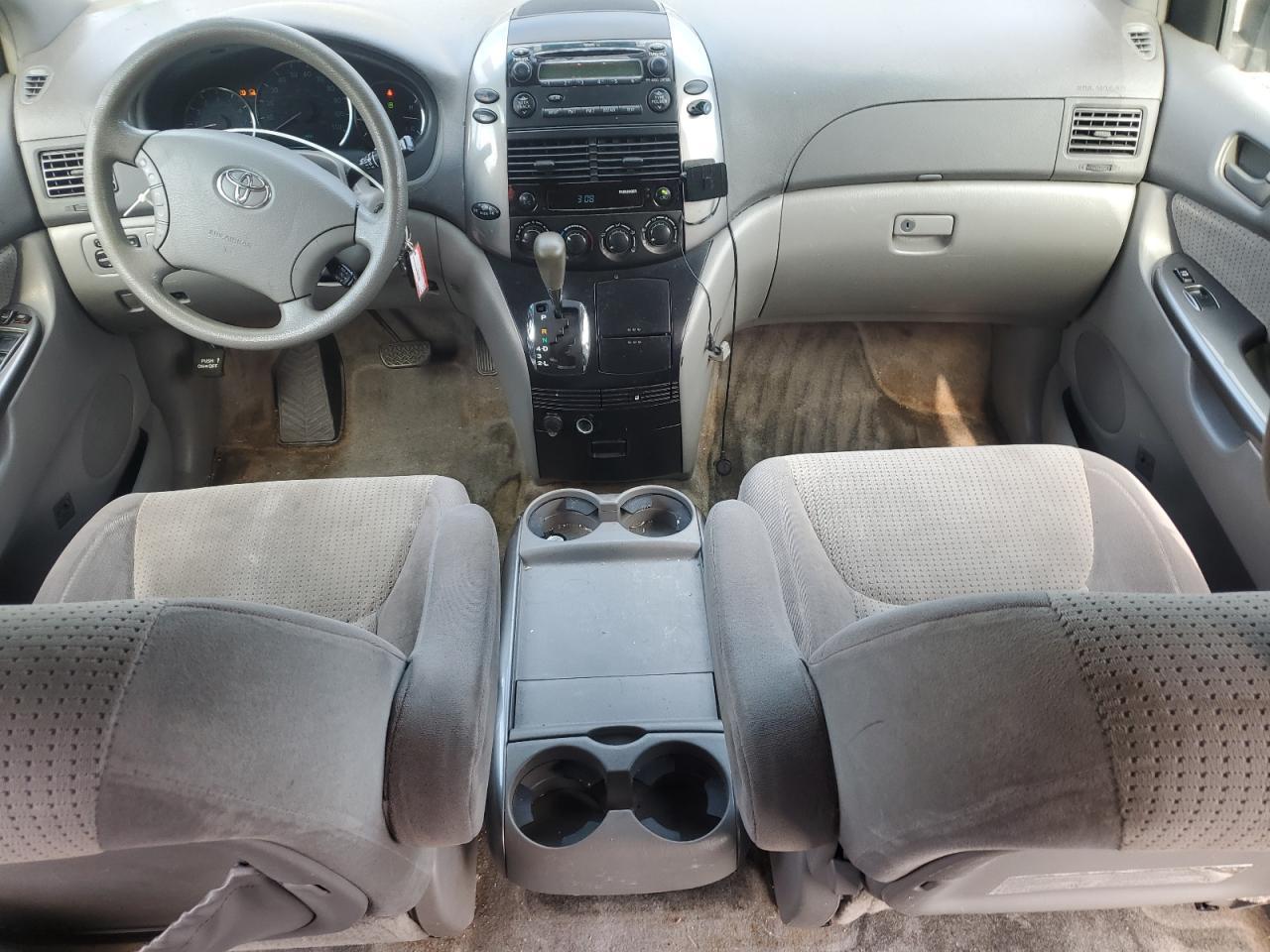 2008 TOYOTA SIENNA