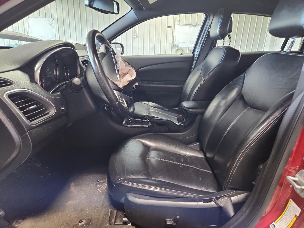 2014 CHRYSLER 200