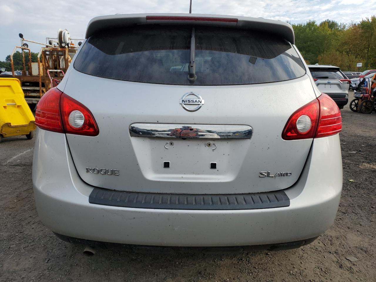 2012 NISSAN ROGUE