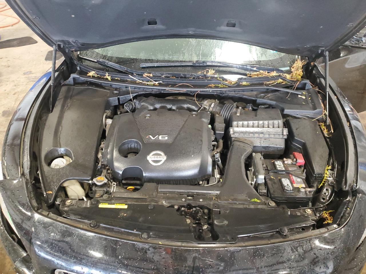 2014 NISSAN Maxima