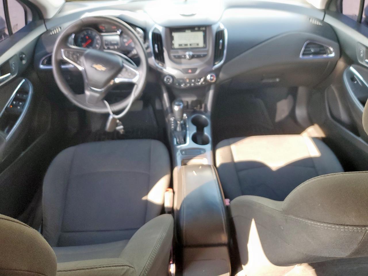 2017 CHEVROLET CRUZE