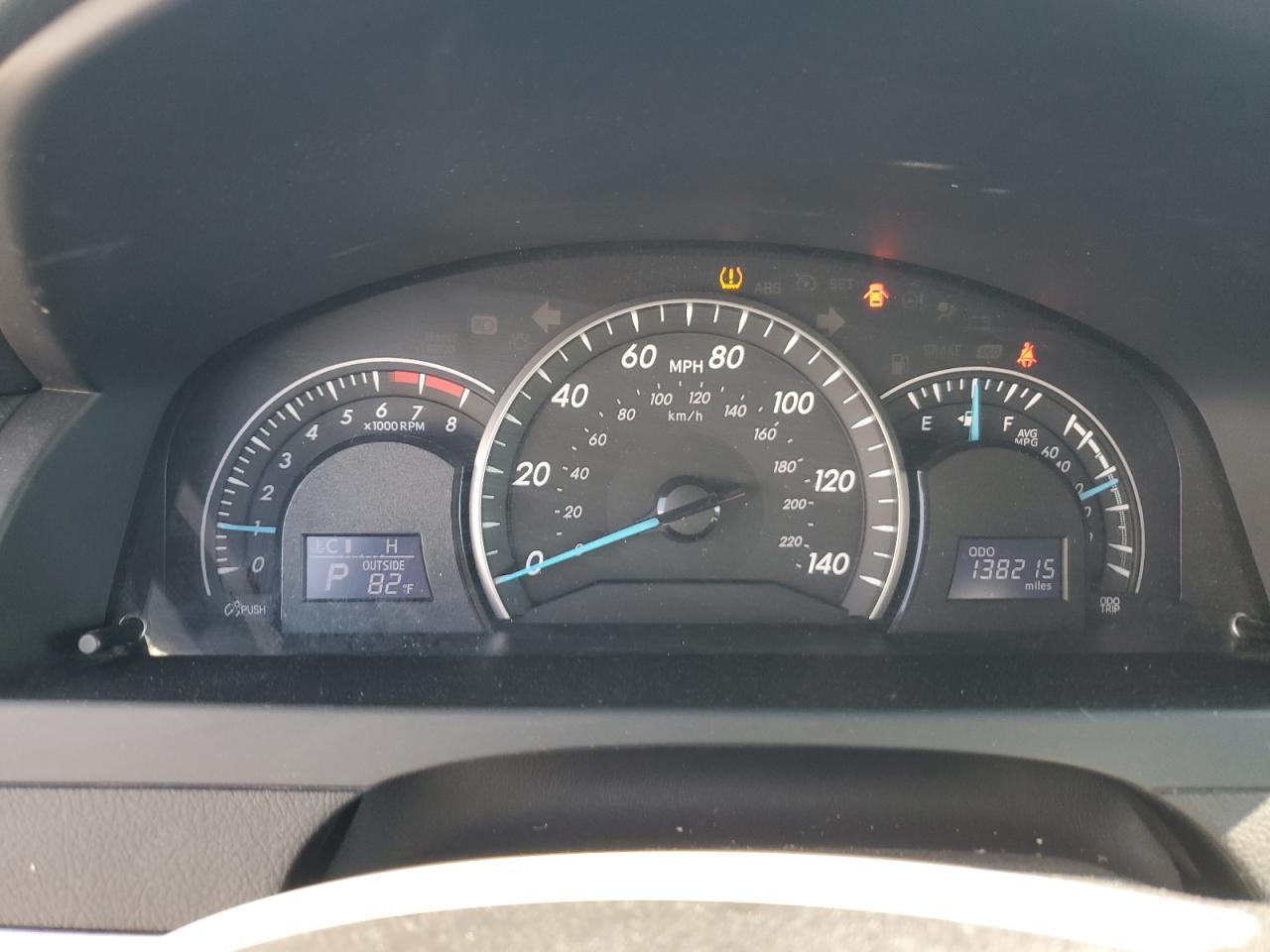 2014 TOYOTA CAMRY