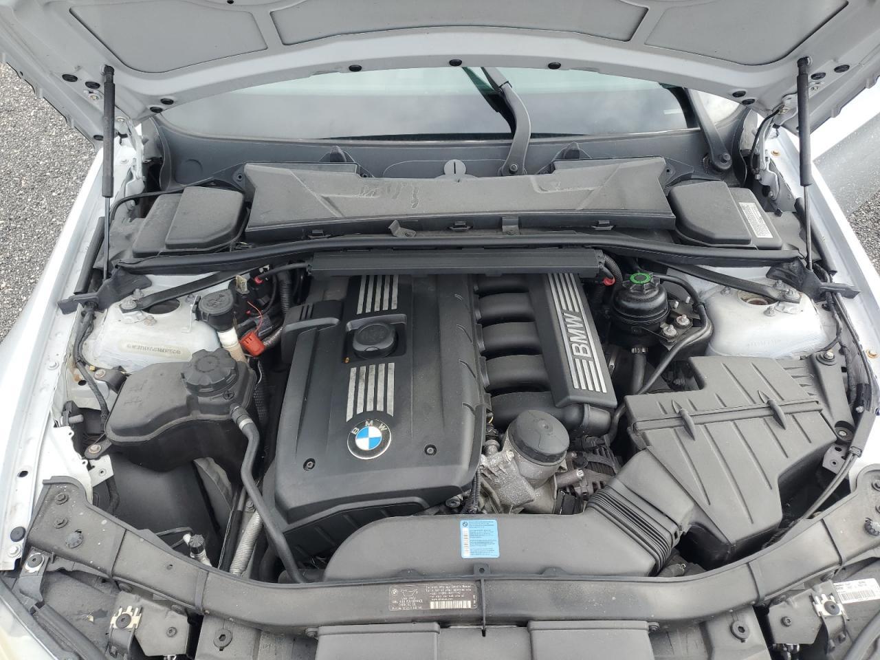 2011 BMW 3 SERIES