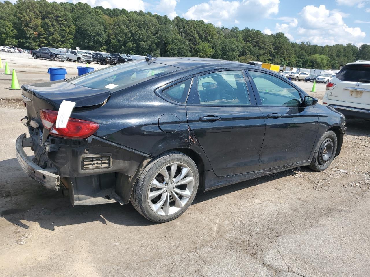 2015 CHRYSLER 200