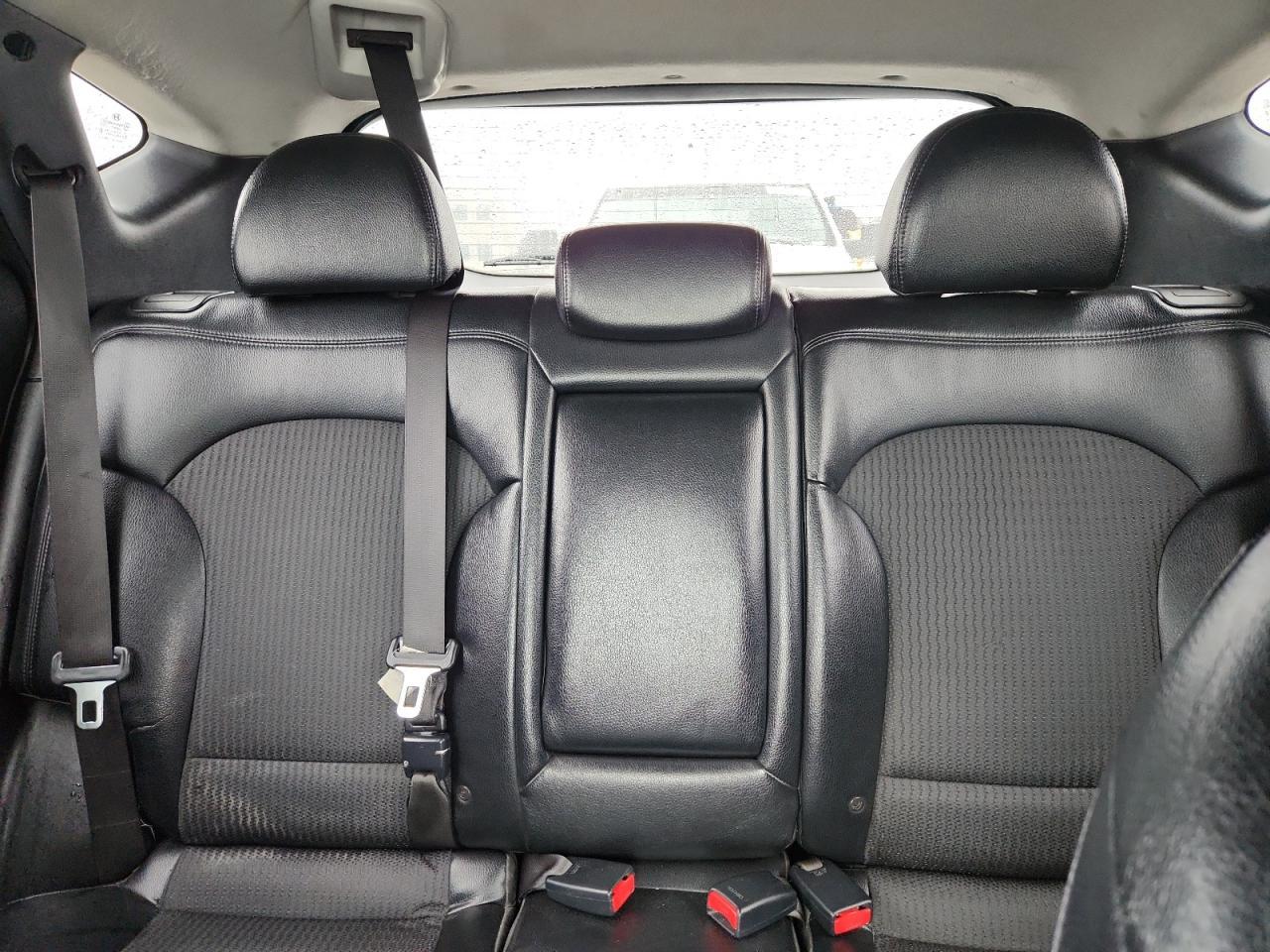2011 HYUNDAI TUCSON
