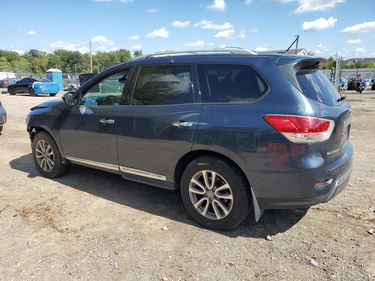 2015 NISSAN PATHFINDER