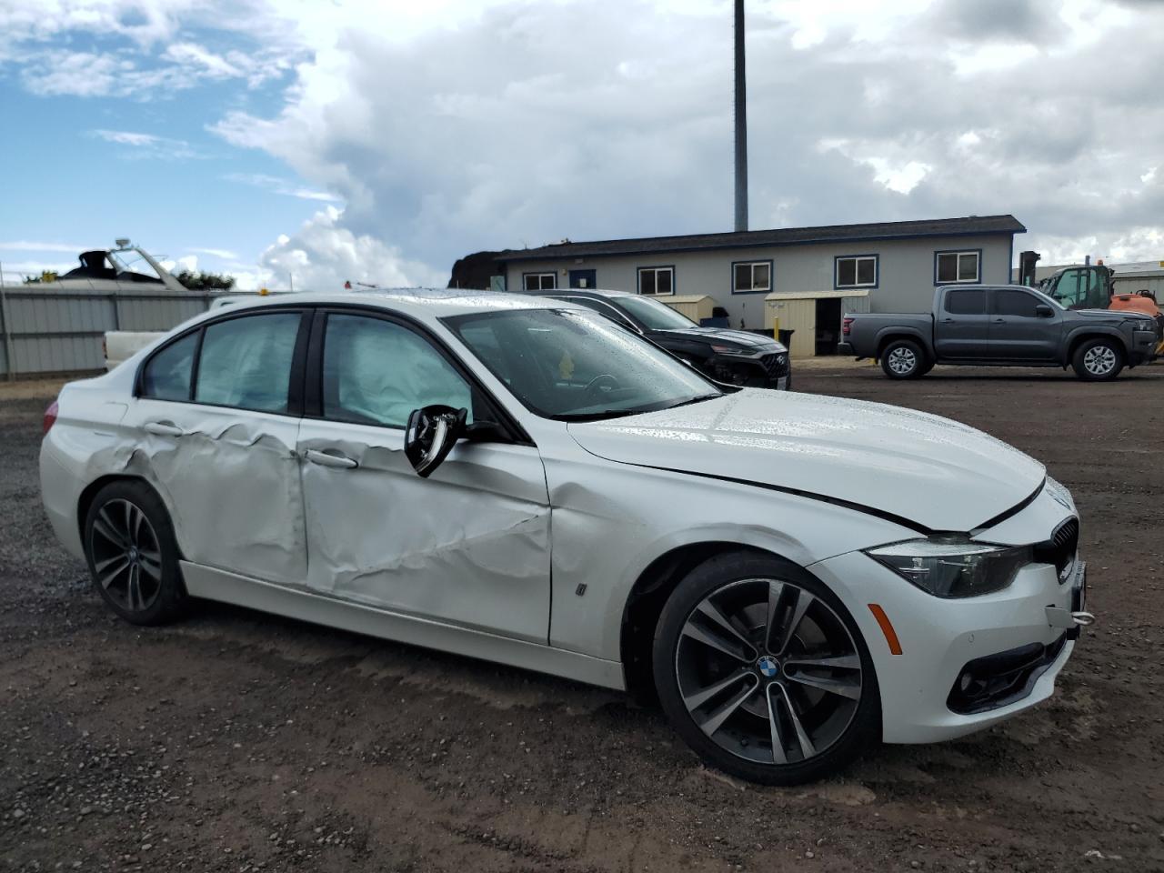 2018 BMW 3 SERIES