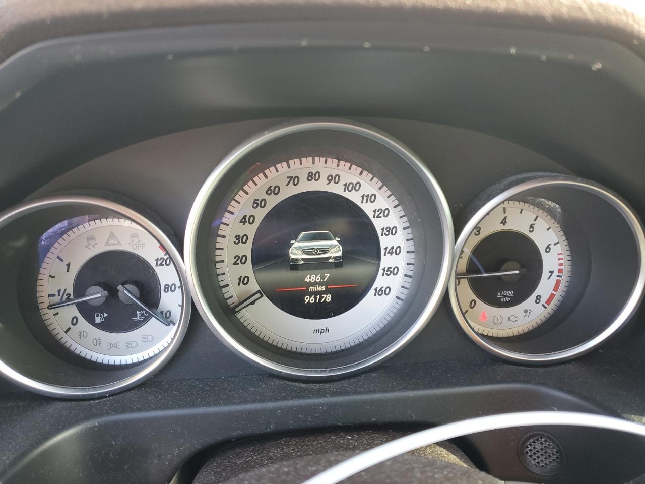 2014 MERCEDES-BENZ E-Class