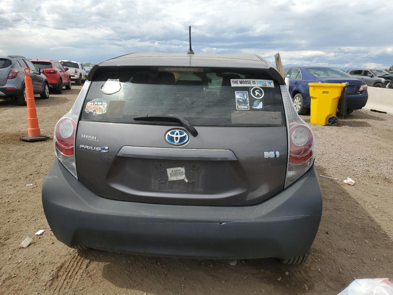 2013 TOYOTA Prius c