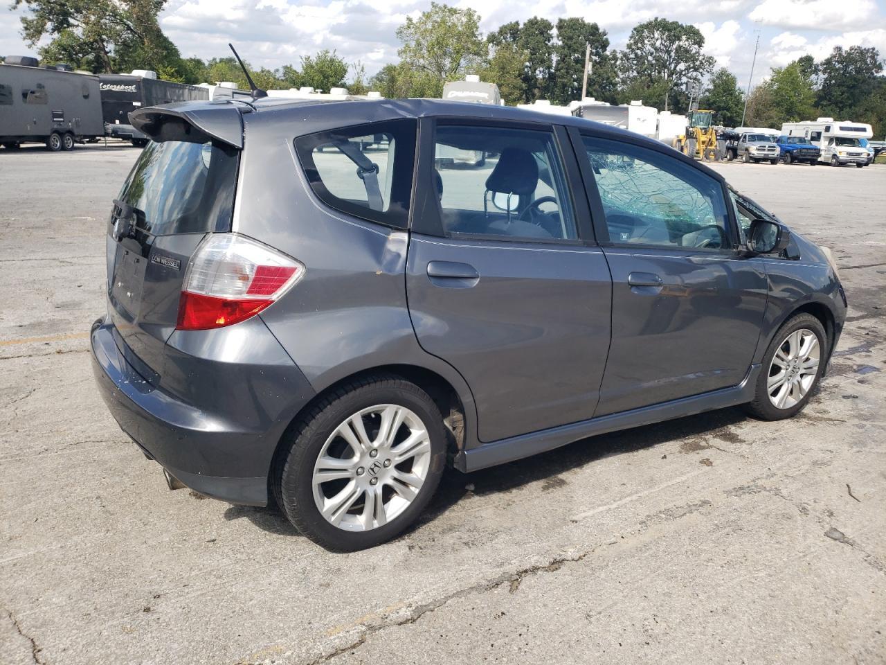 2011 HONDA FIT