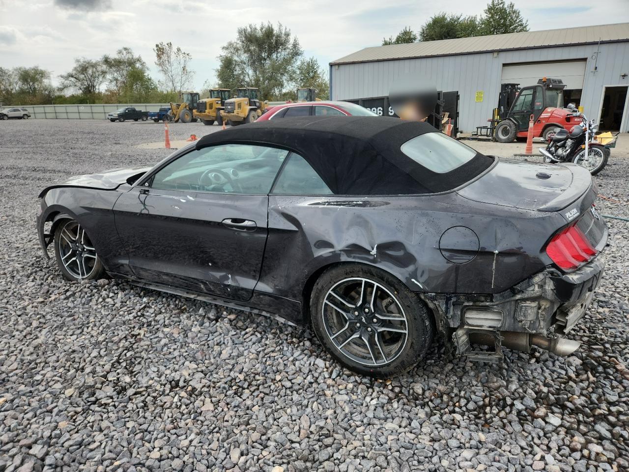 2022 FORD MUSTANG