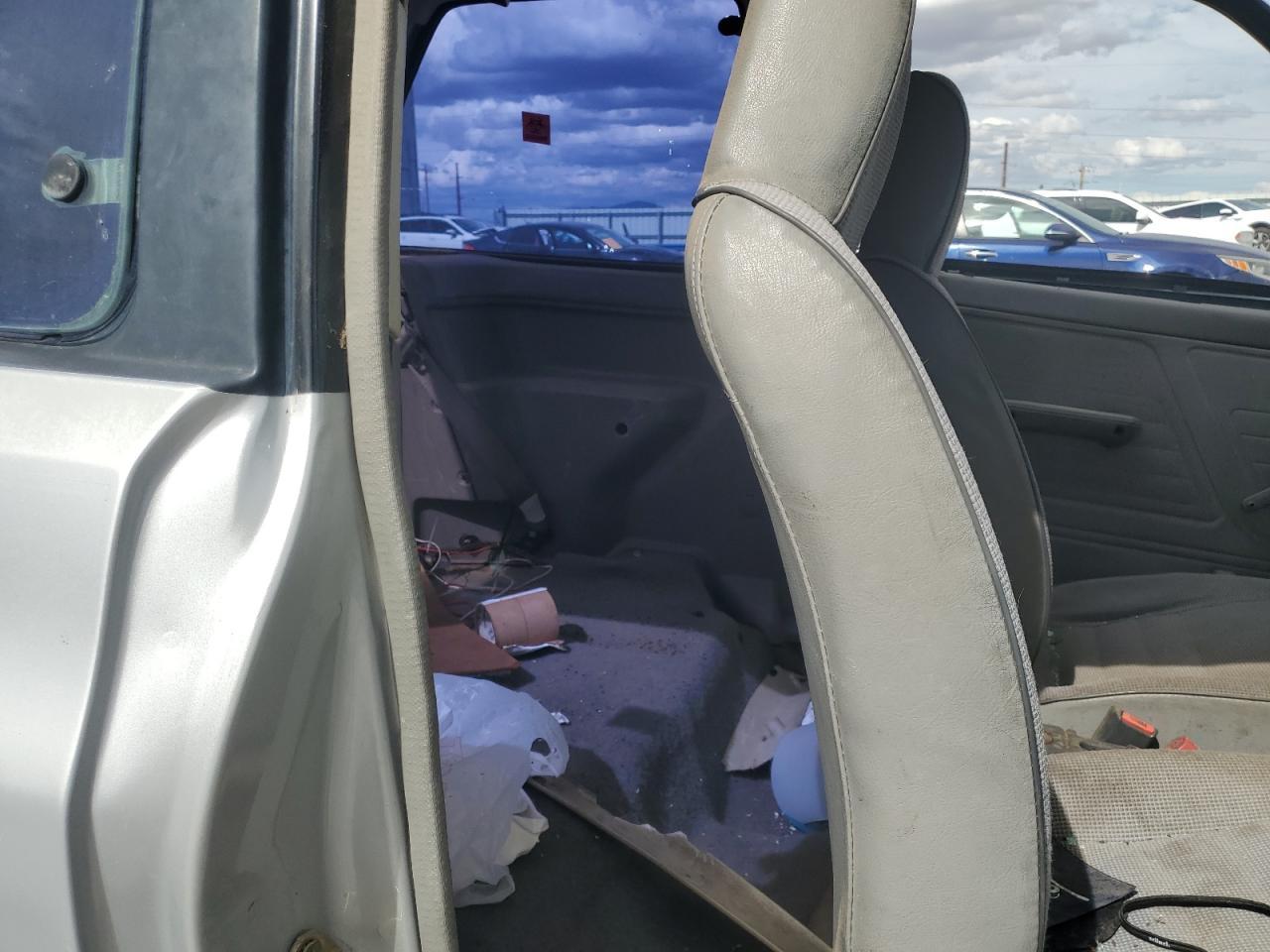 1990 FORD Festiva