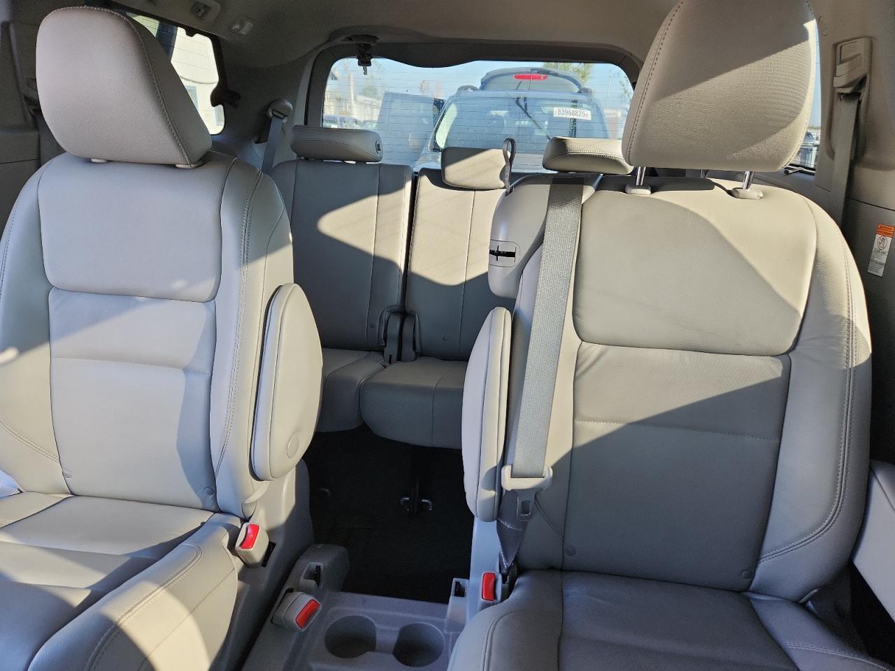2019 TOYOTA SIENNA