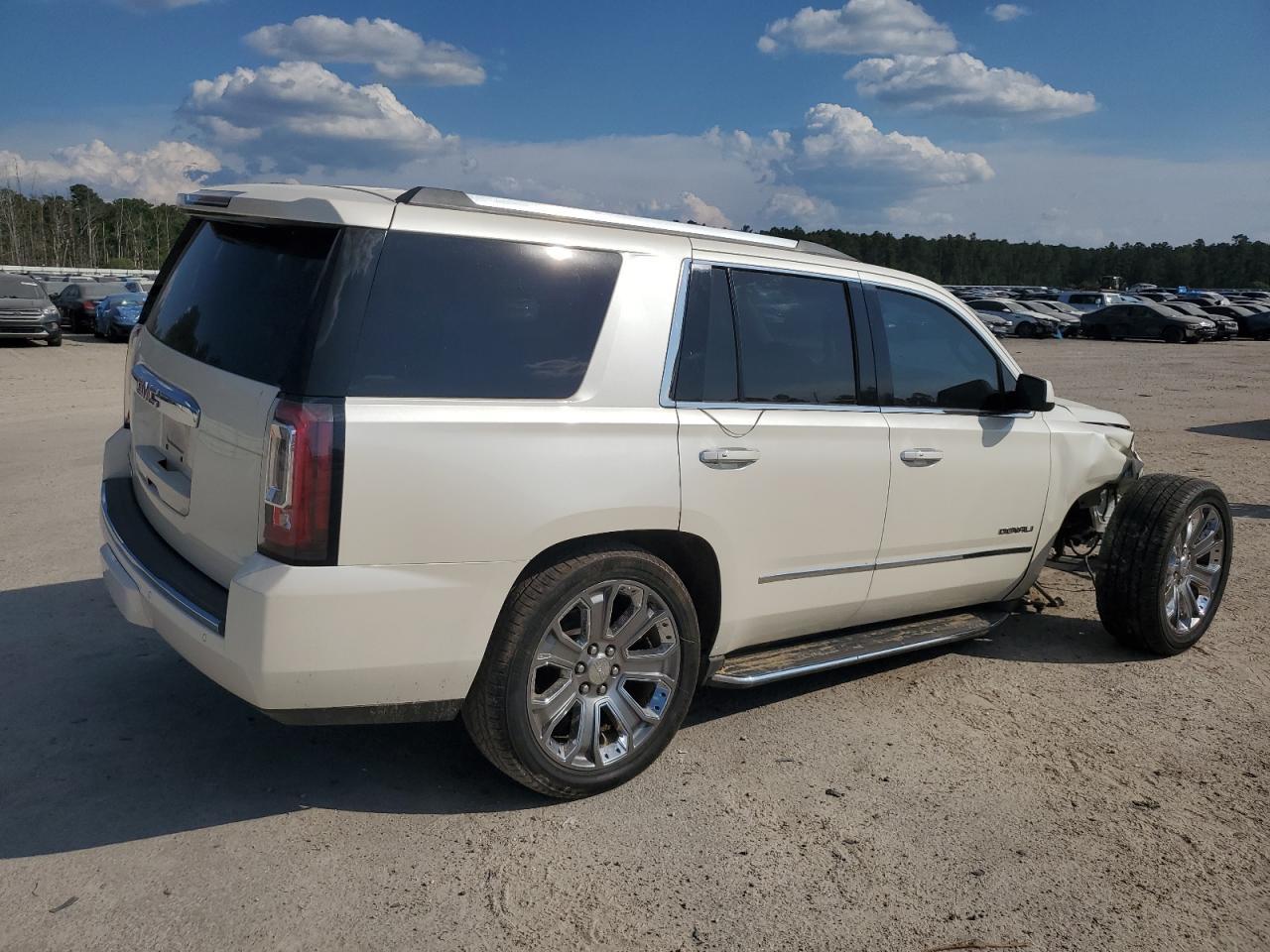 2015 GMC Yukon