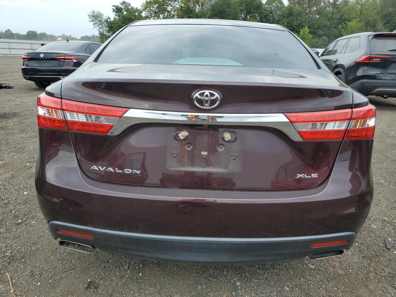 2014 TOYOTA Avalon