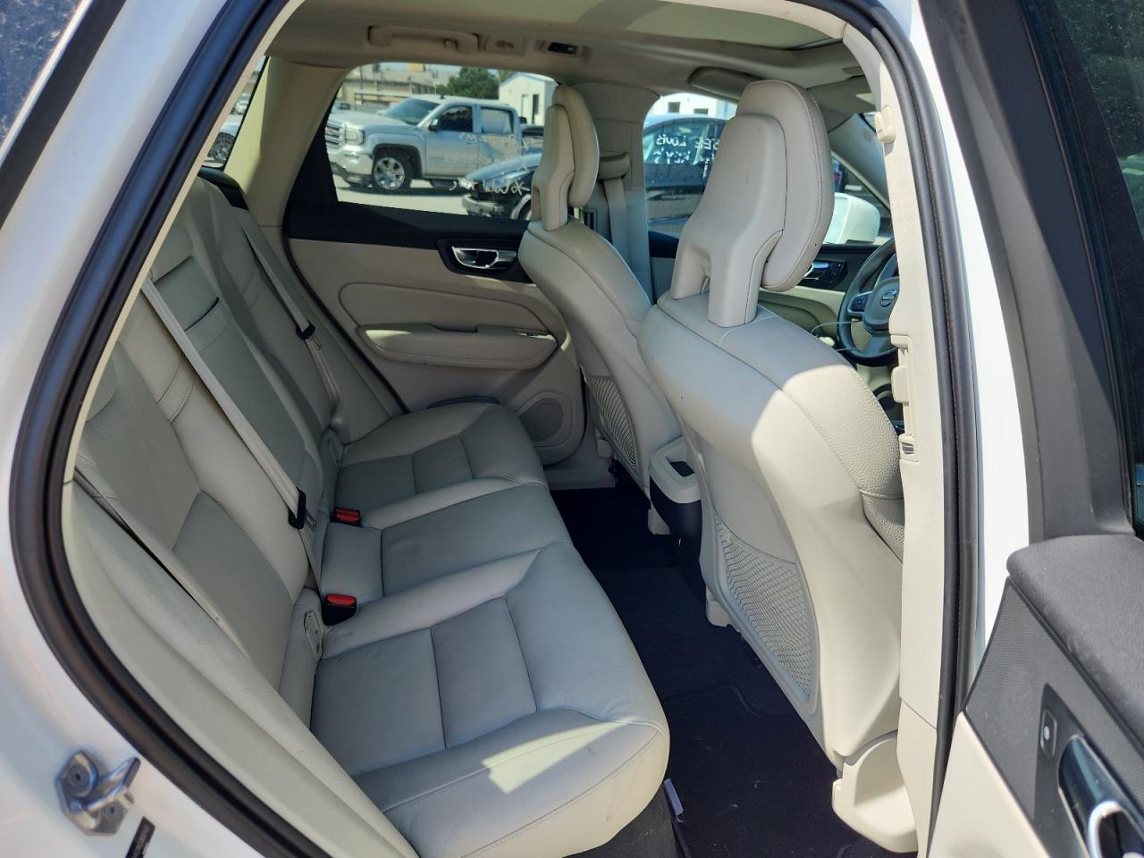 2018 VOLVO XC60