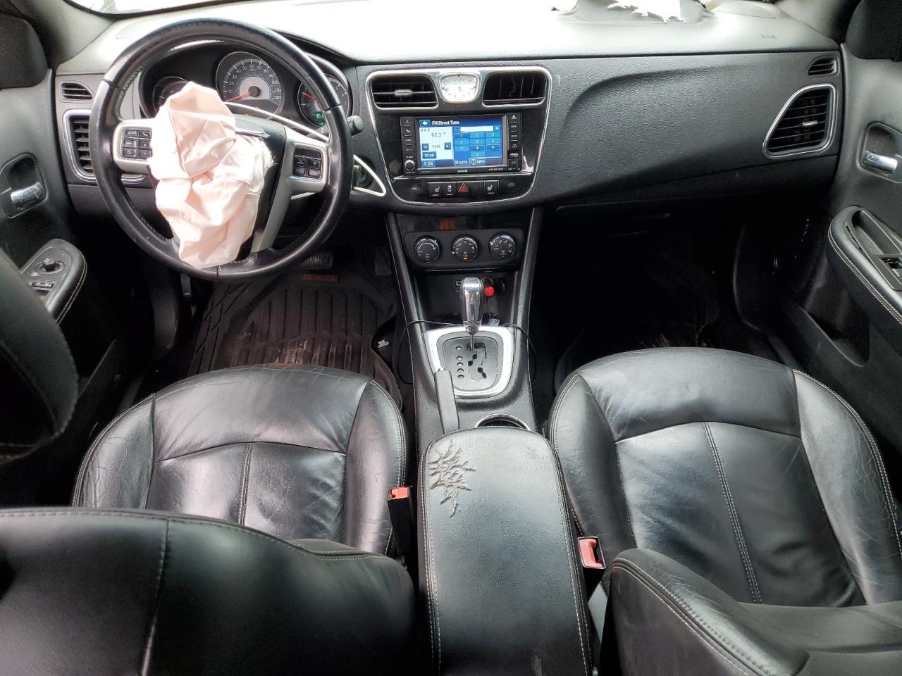 2012 CHRYSLER 200