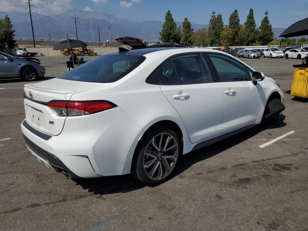 2022 TOYOTA COROLLA
