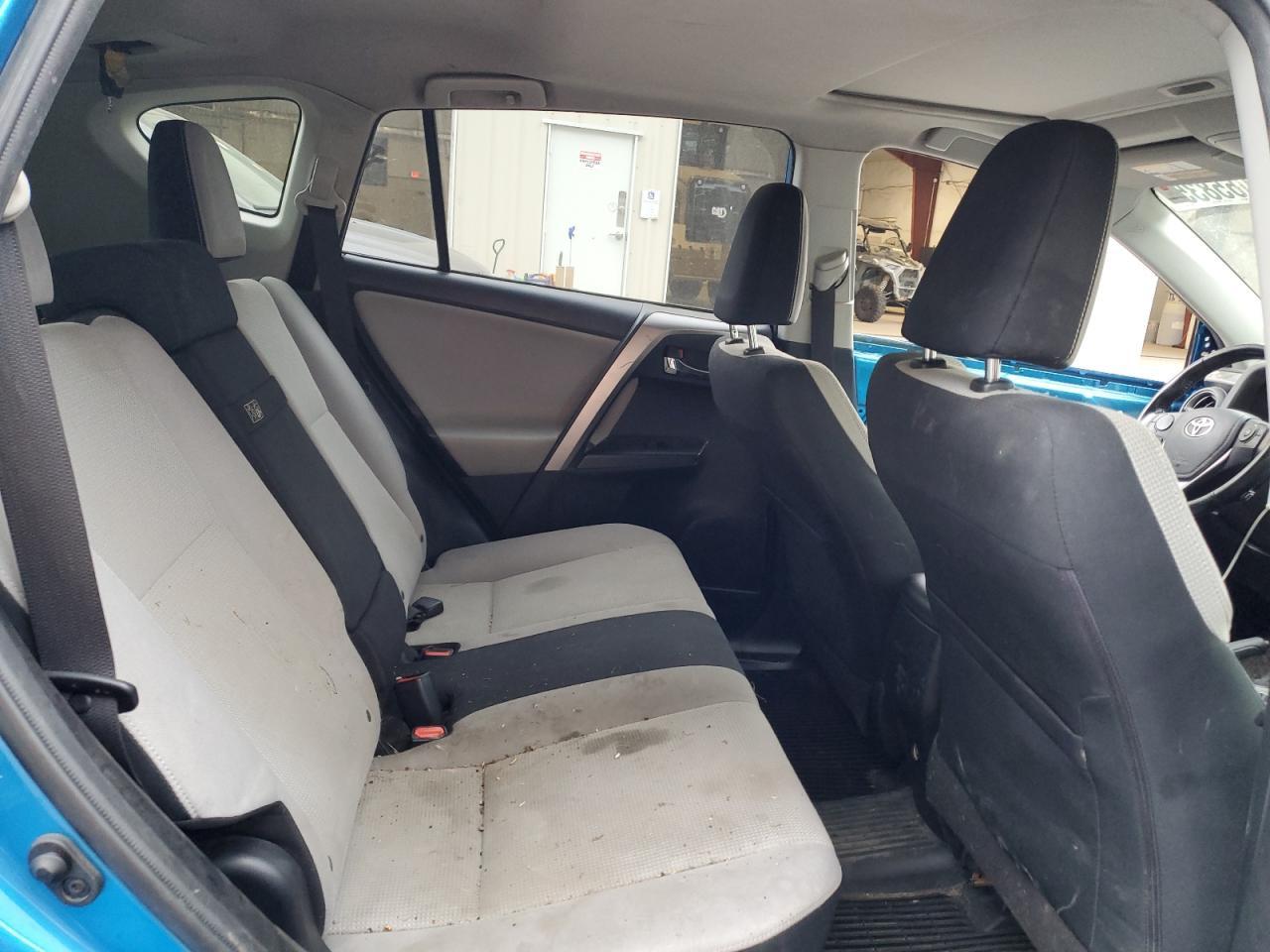 2016 TOYOTA RAV4