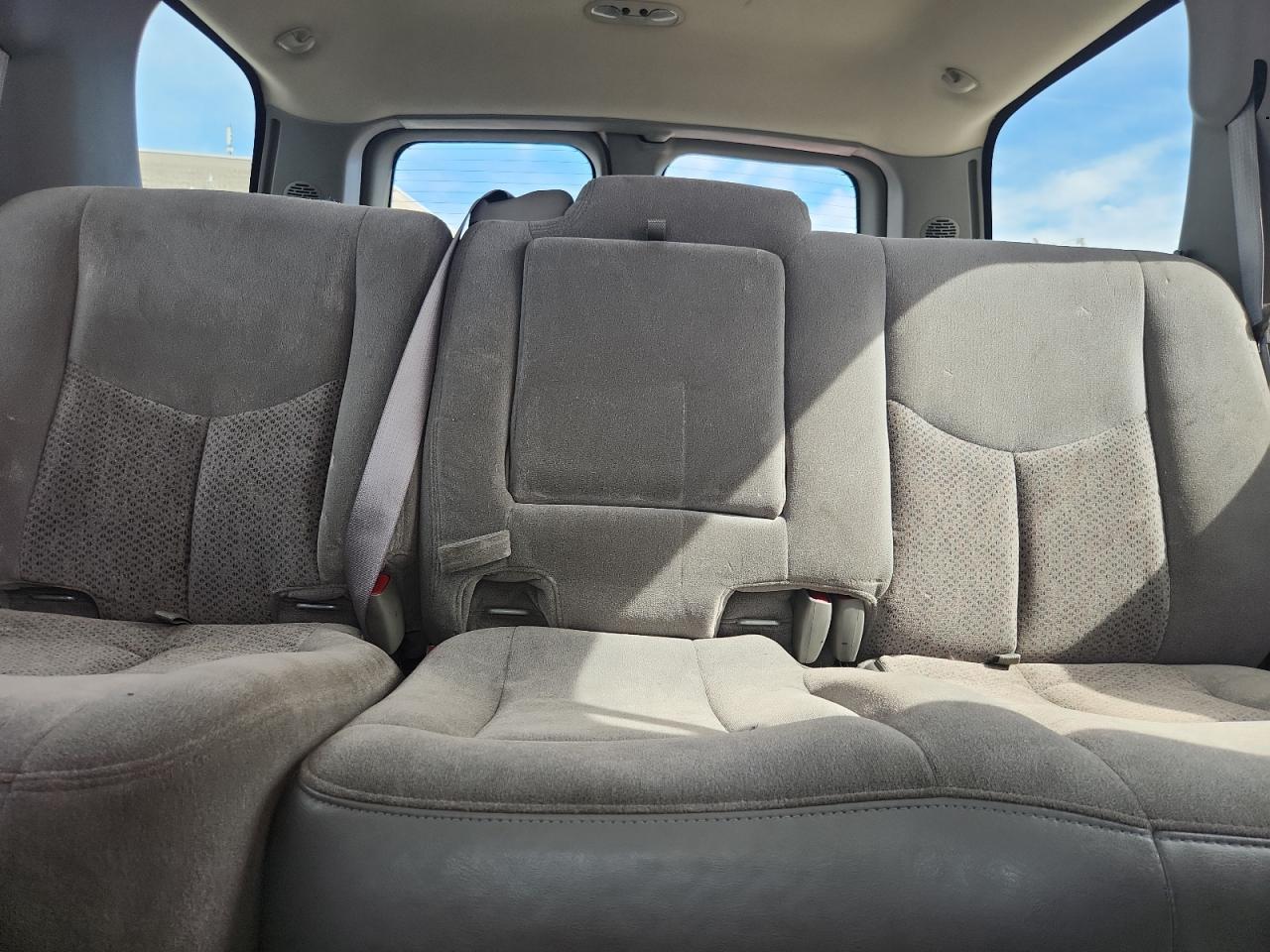 2003 CHEVROLET Tahoe