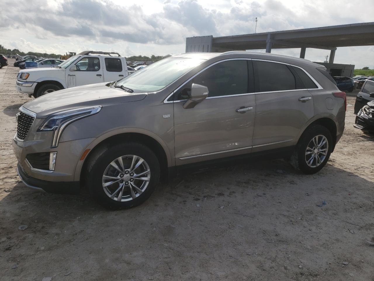 2022 CADILLAC XT5
