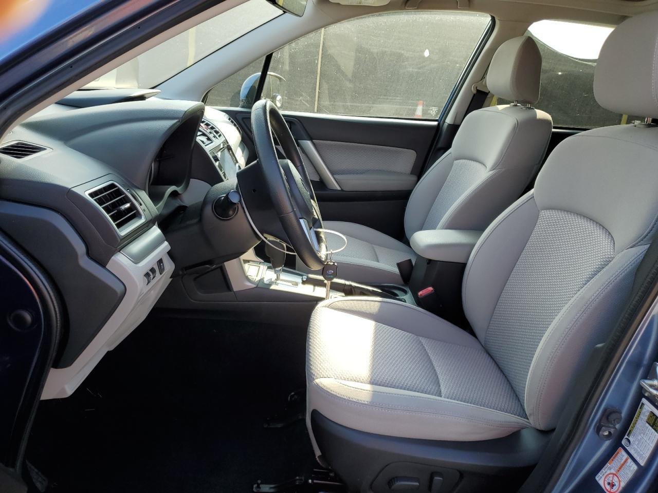 2017 SUBARU FORESTER
